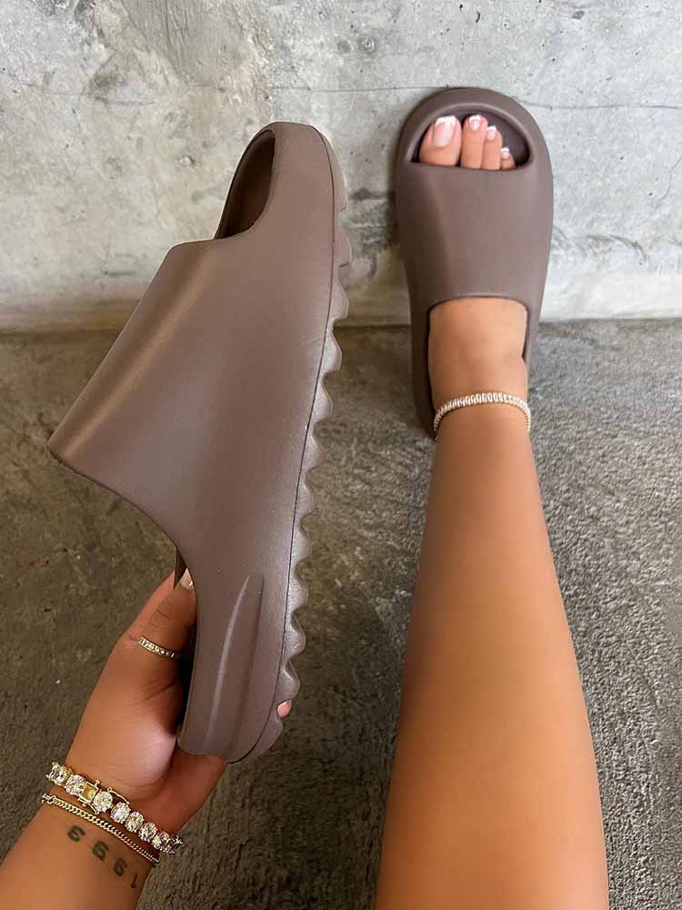 Casual Soft Sole Slides - Elara Row