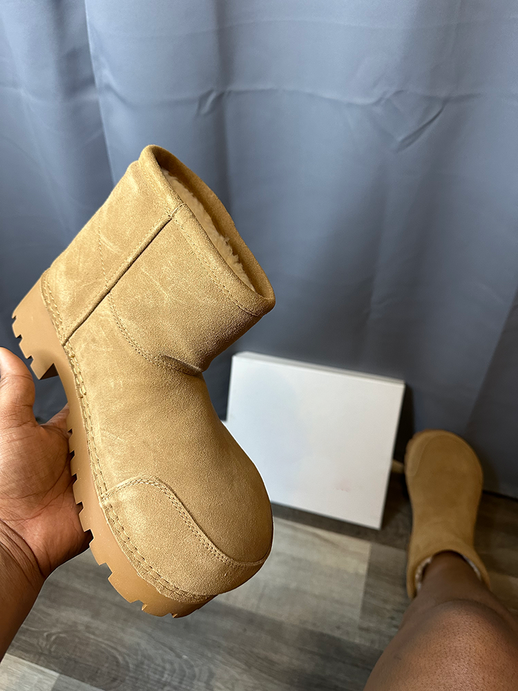 Suede Big Toe Snow Boots