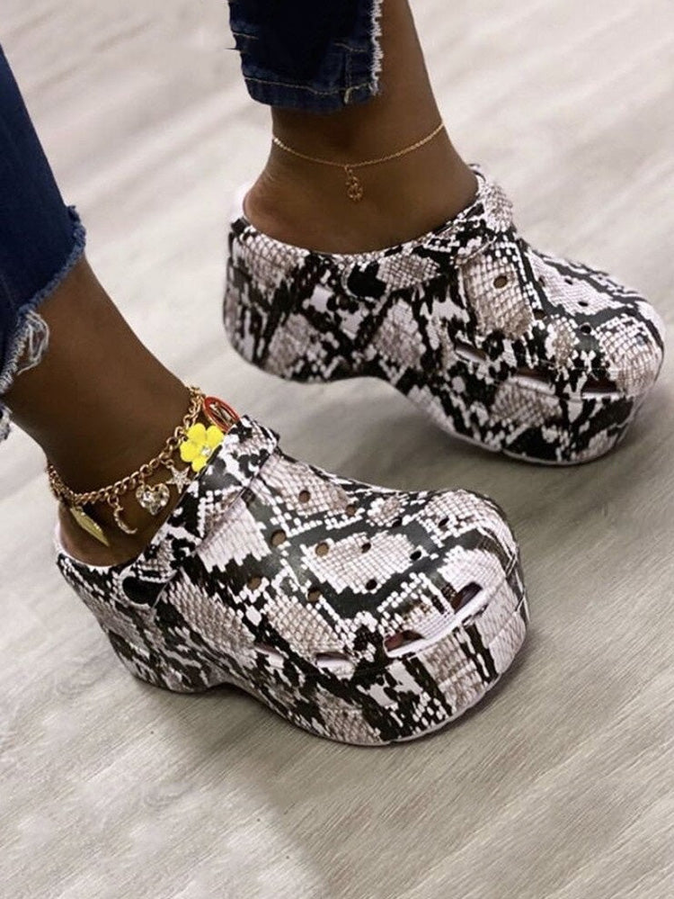 Casual Thick Sole Hole Sandals - Elara Row